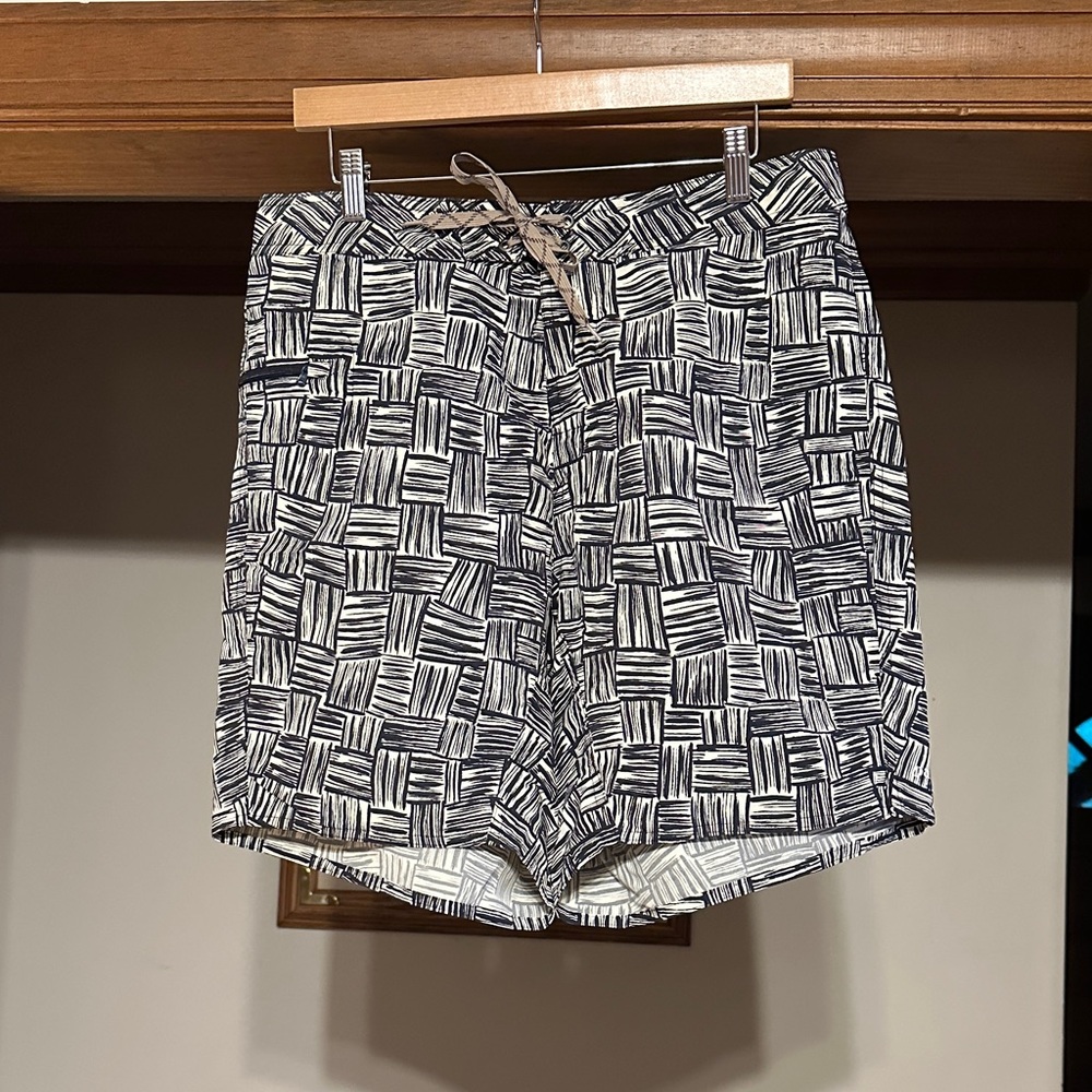 Stylish Black and White Patterned Men’s Patagonia Swim Trunks